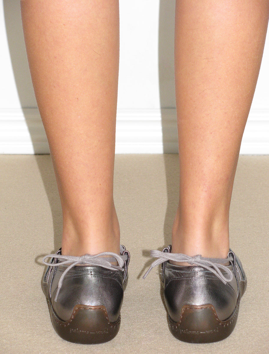 001KM-Silver rubber sole leather ballerina with drawstring closure