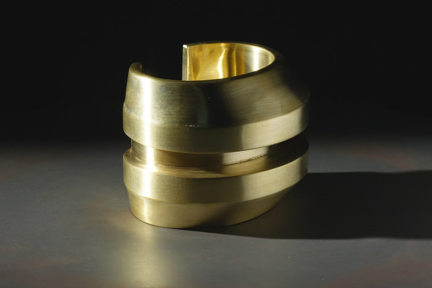 Crescent Channel Bracelet (Wedge Var., 60mm, MR) – Parts of Four