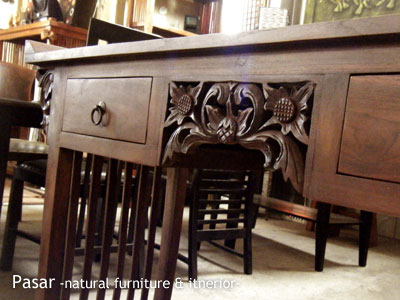 木彫りのコンソールテーブル アジアン家具 店舗用