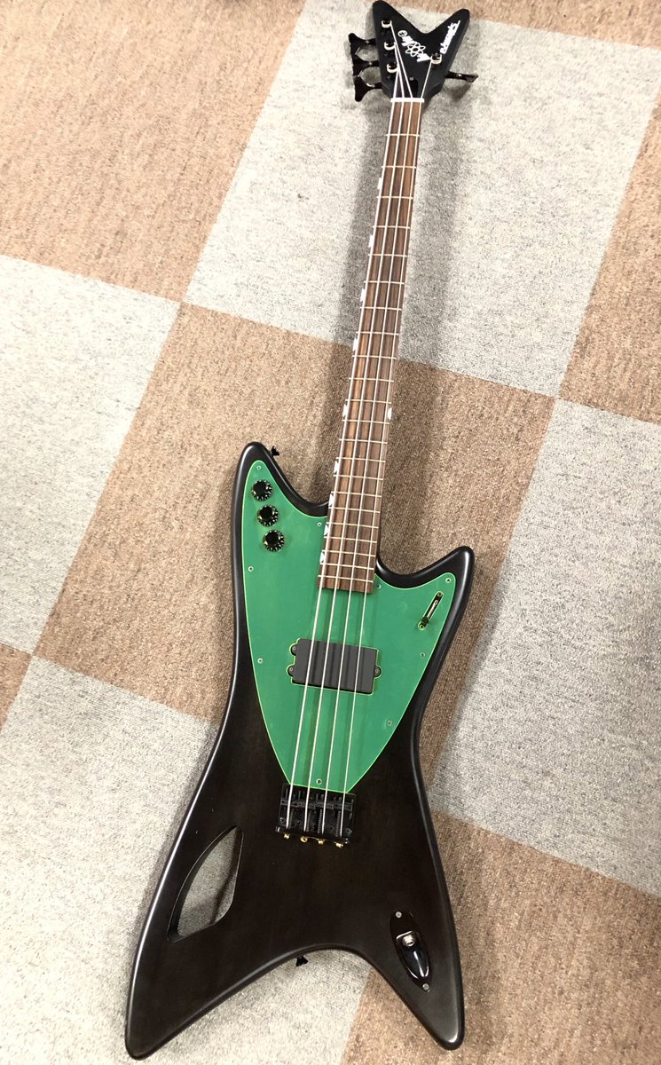 中古】 Edwards bass Dragon Ash IKUZONE モデル 2013年のツアー後半に