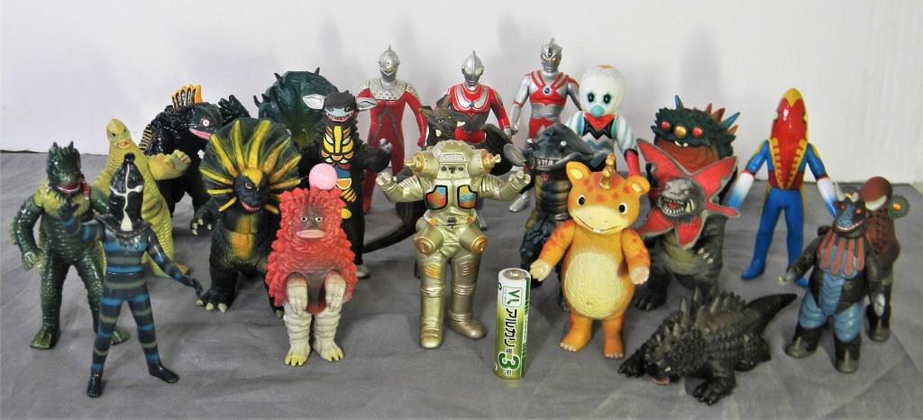 今更になって集めているウルトラマン ソフビ道シリーズ。2001～2003