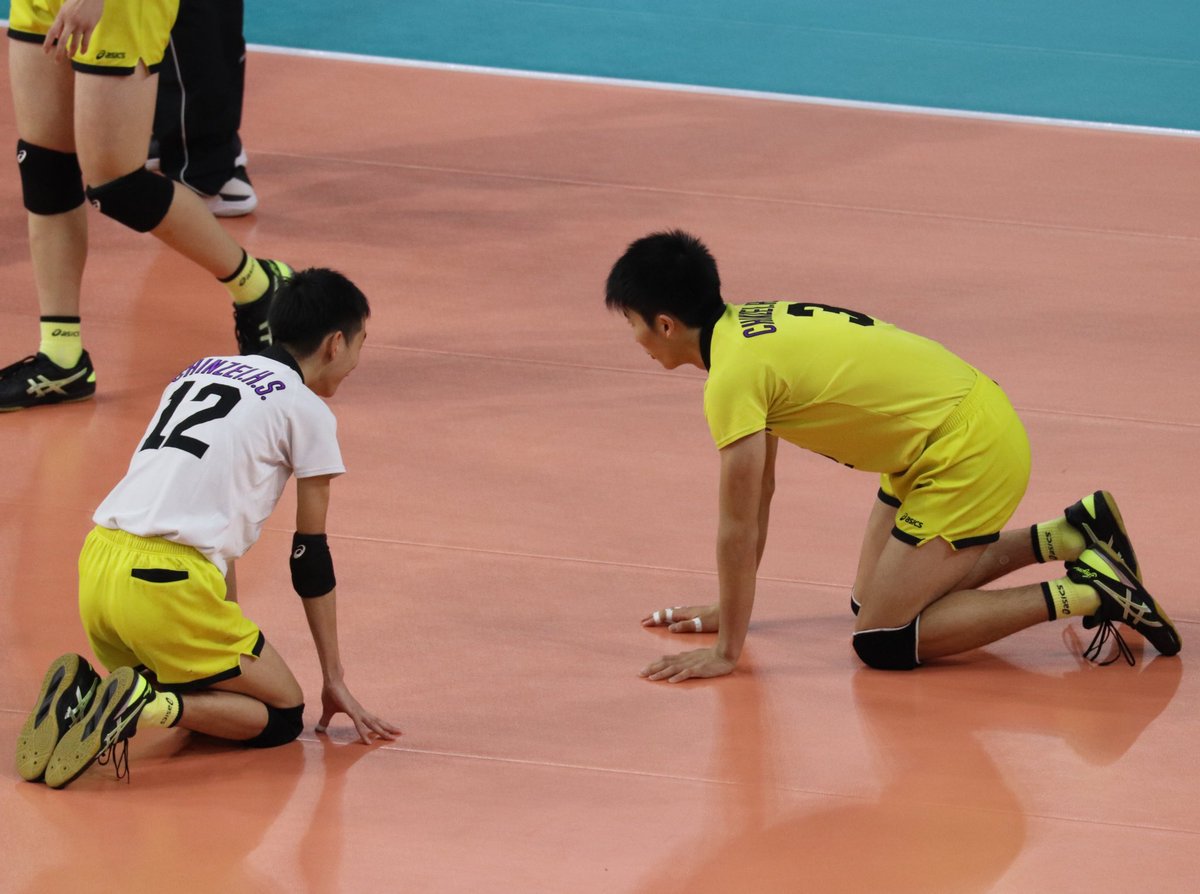 楽しそうな2人（笑） #荒尾怜音 #水町泰杜 #春高バレー武蔵野の森