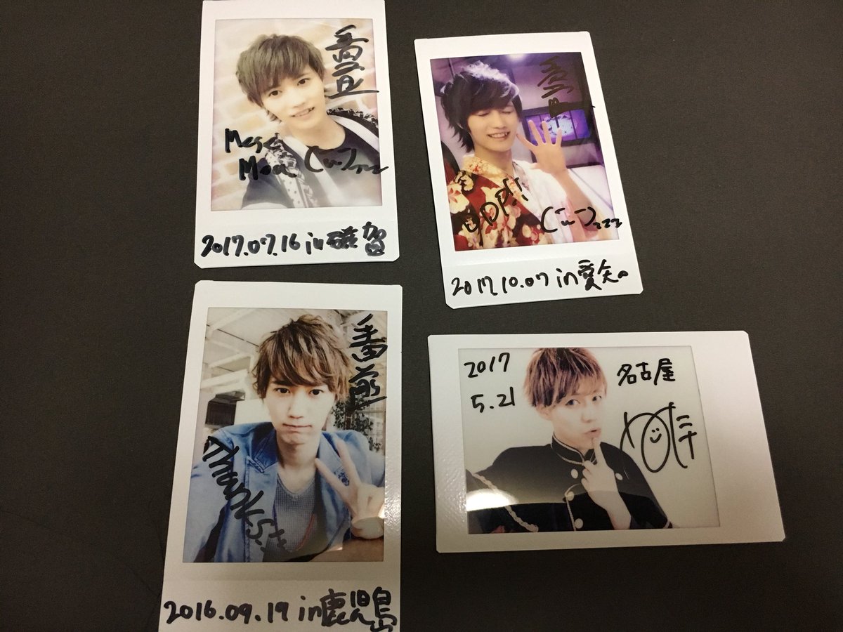 MeseMoa. 白服 落書きチェキ 白服 落書きチェキ めせもあ。 MeseMoa