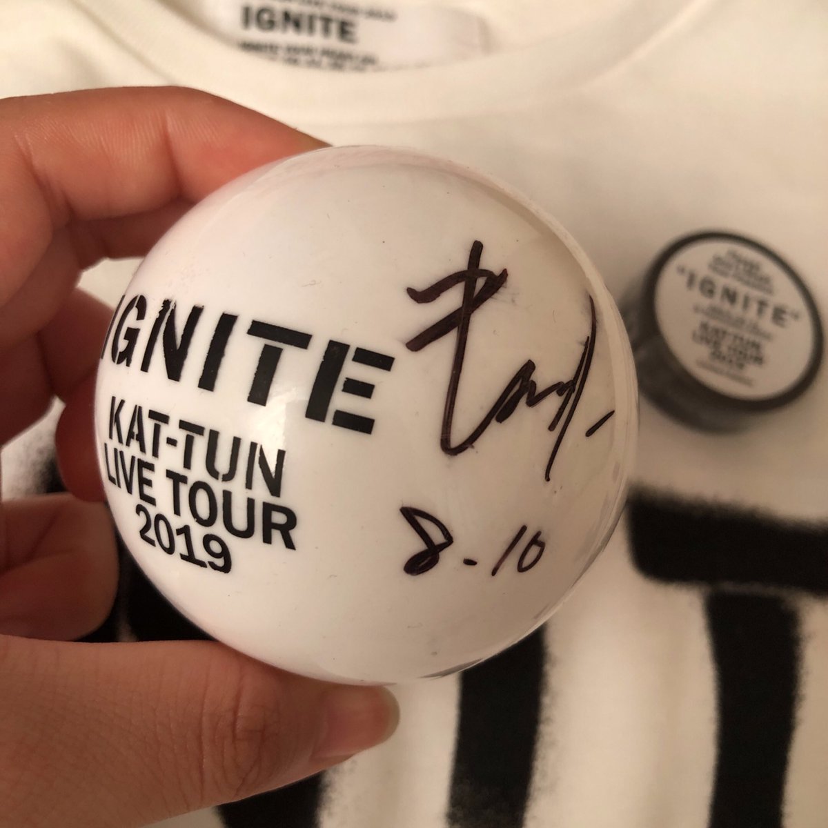 KAT-TUN 亀梨和也IGNITE サイン入りボール 2025年最新】亀梨和也サイン