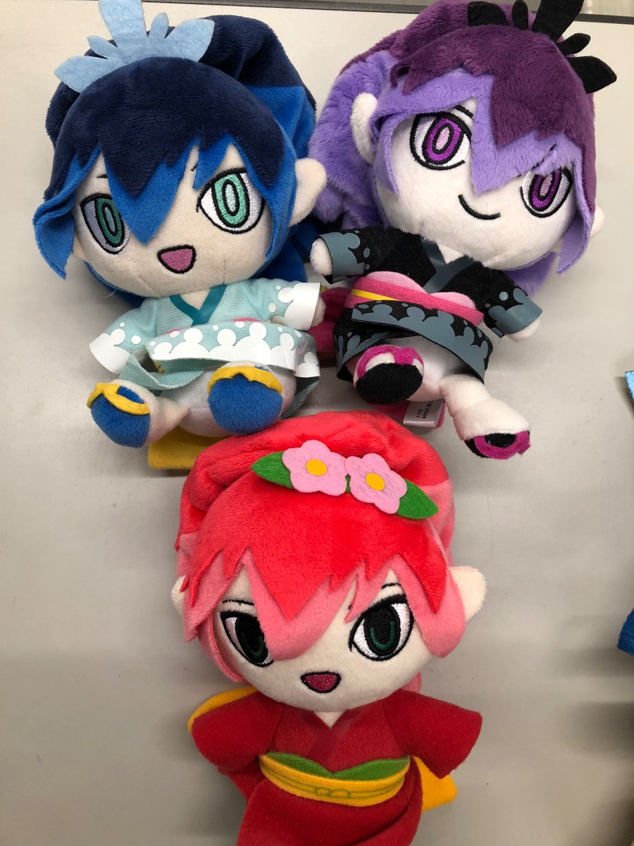 妖怪ウォッチ ヨロズマート限定ぬいぐるみ ズラビス、百鬼姫、椿姫