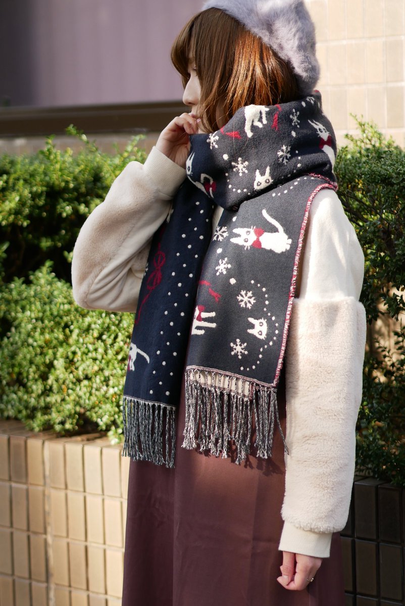 ⭐新商品⭐ 「魔女の宅急便」ジャガード織のあたたかいストールが新