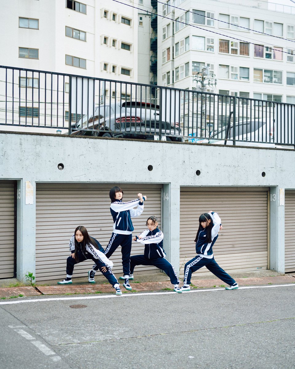 イイ感じ、New series◎ 待望のジャージセットアップ！ 154cmの私 上M