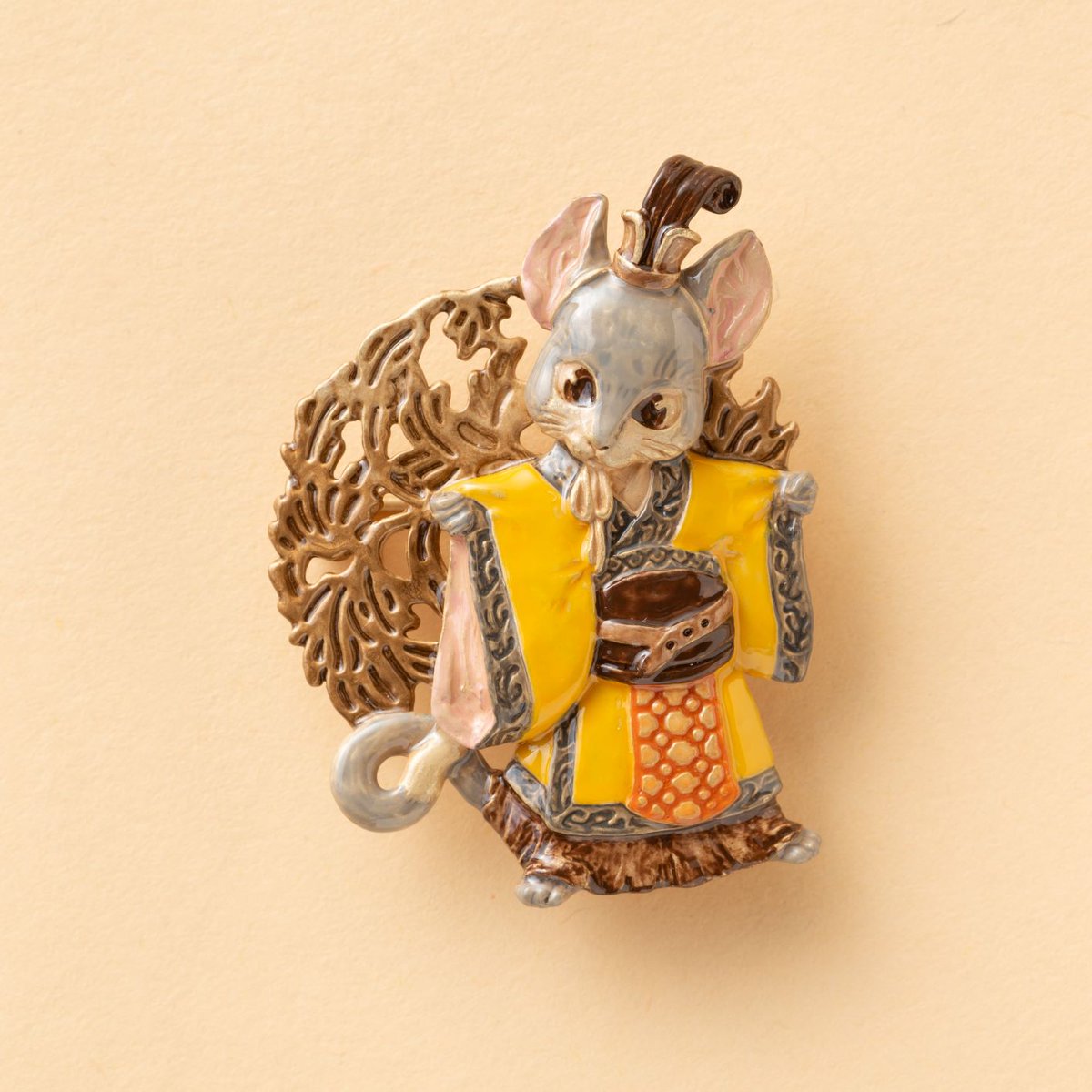 ✨第2弾✨ 「十二国記」より〈饕餮〉〈騶虞〉〈楽俊・二〉のブローチ