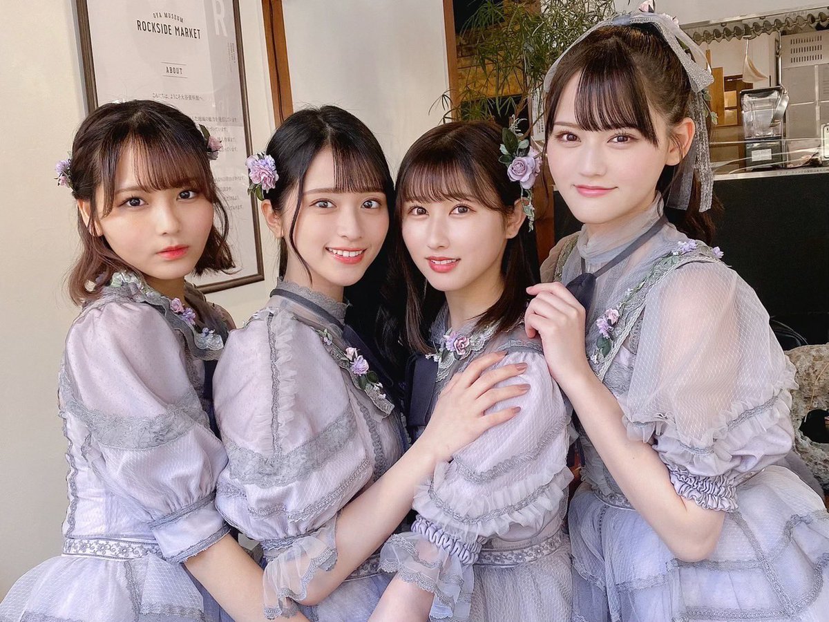 新衣装もかわいいイコラブちゃんです♡ #あの子コンプレックス