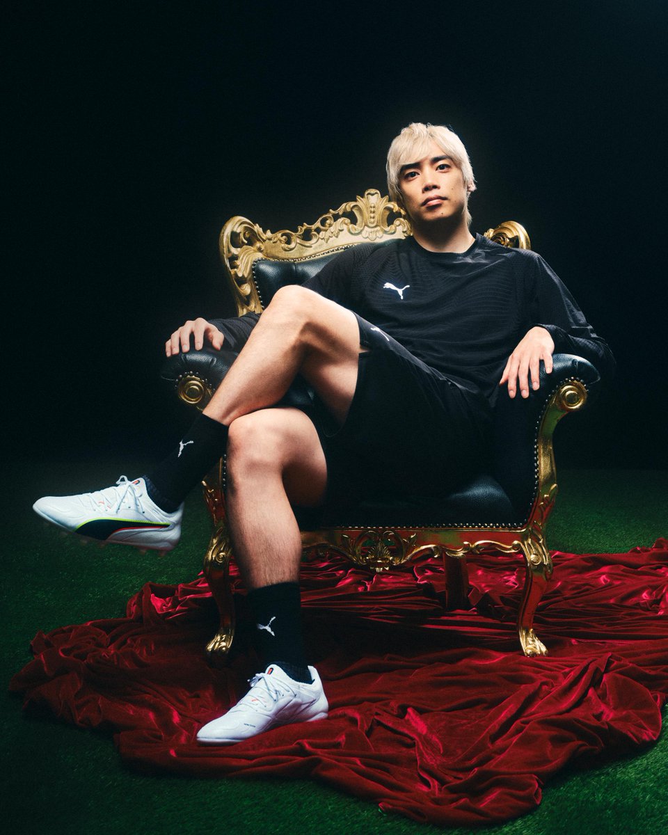 👑KING 20👑 12月4日より発売予定✓ #伊東純也