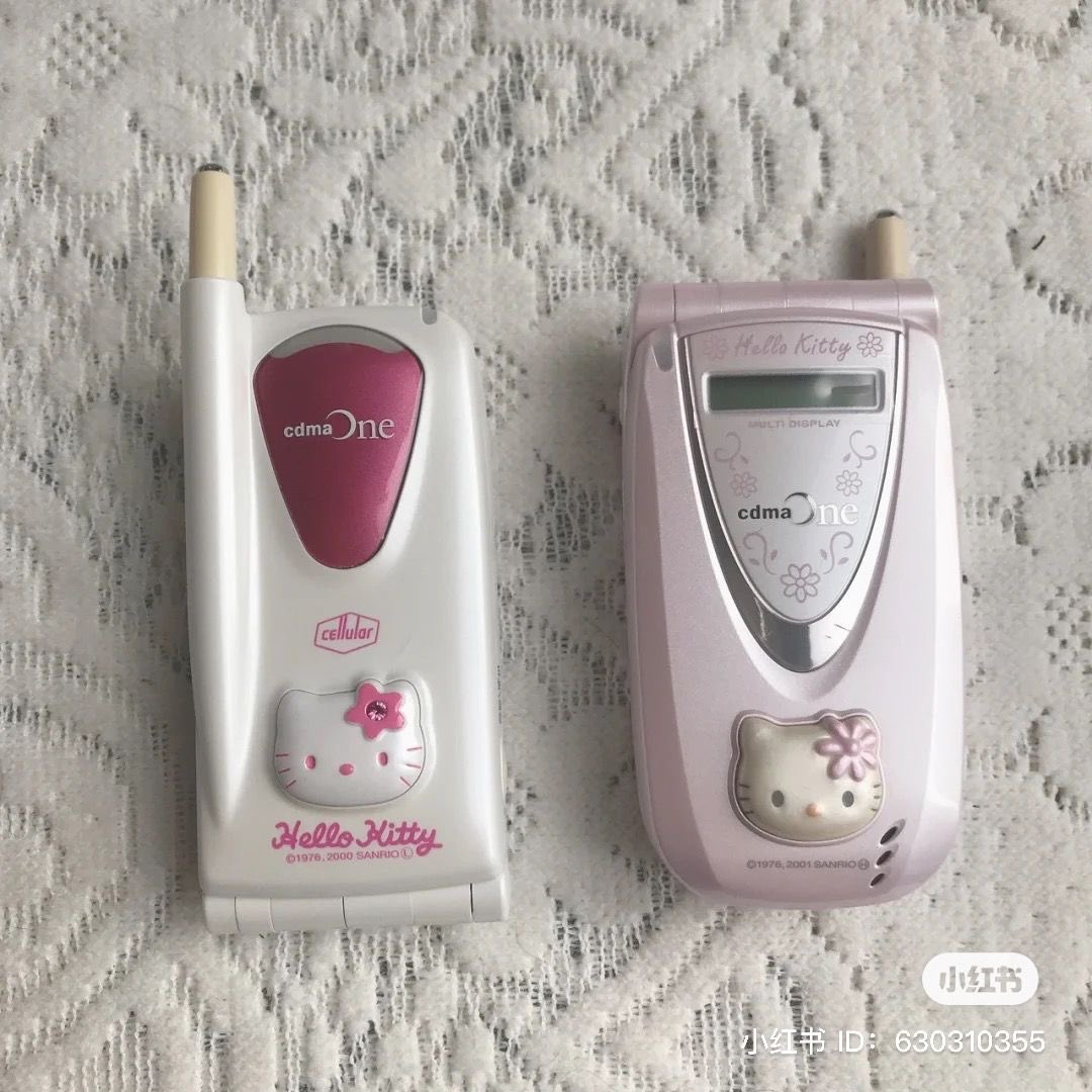 hello kitty cdma one flip phone 🎀
