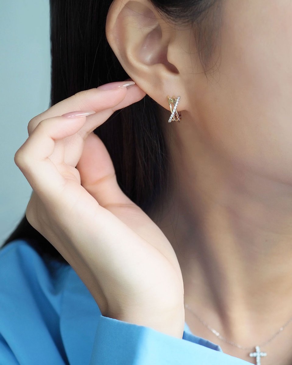 イエローゴールド #ピンクゴールド #プラチナ が美しく調和したフープ