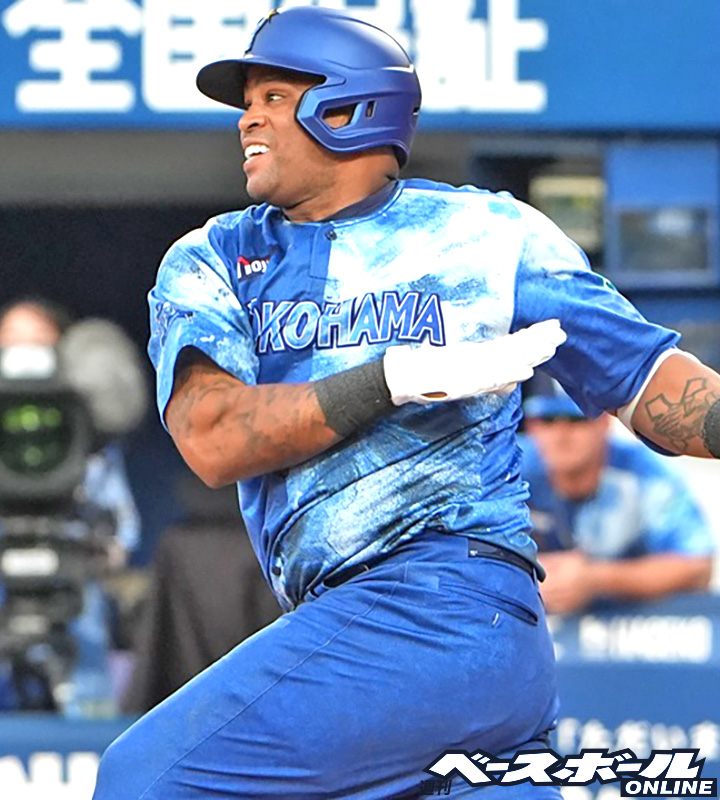 ✨㊗️✨ DeNA・ビシエド選手 史上541人目!! 通算1000試合出場達成