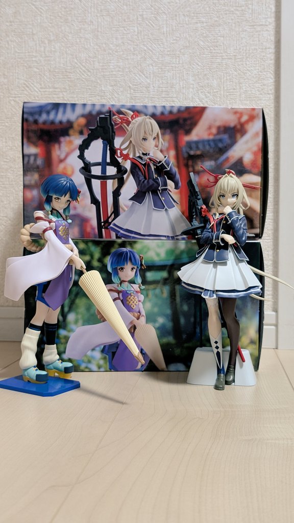 モンスト。 マサムネ＆ヤクモのフィギュア捕獲。 県内に置いてある