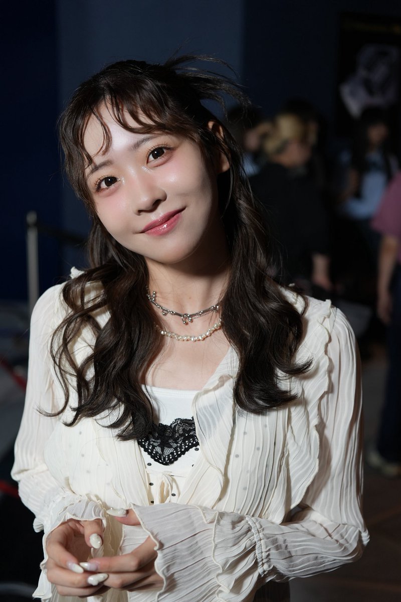 ランウェイ前の大人な優衣ちゃんを発見📸💡 いつもよりちょっぴり違う