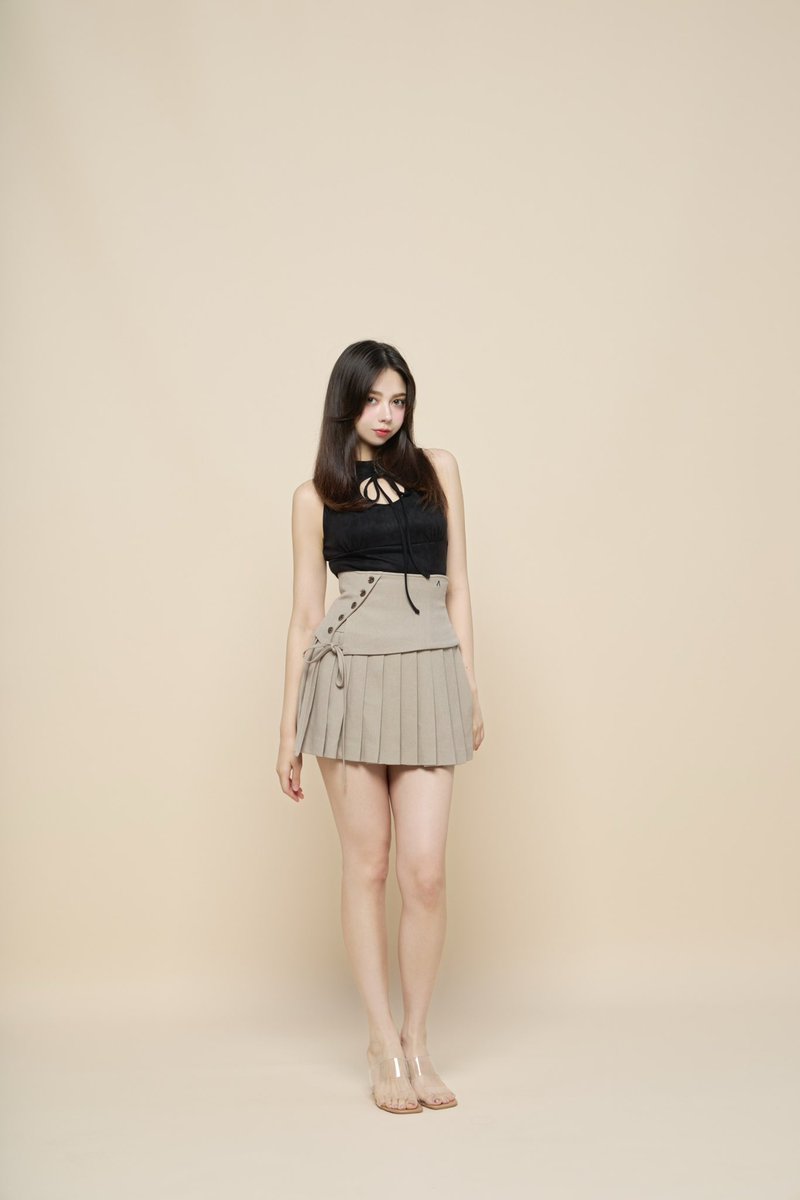 Jade highwaist mini skirt color beige/check size s/m ¥11000-tax in
