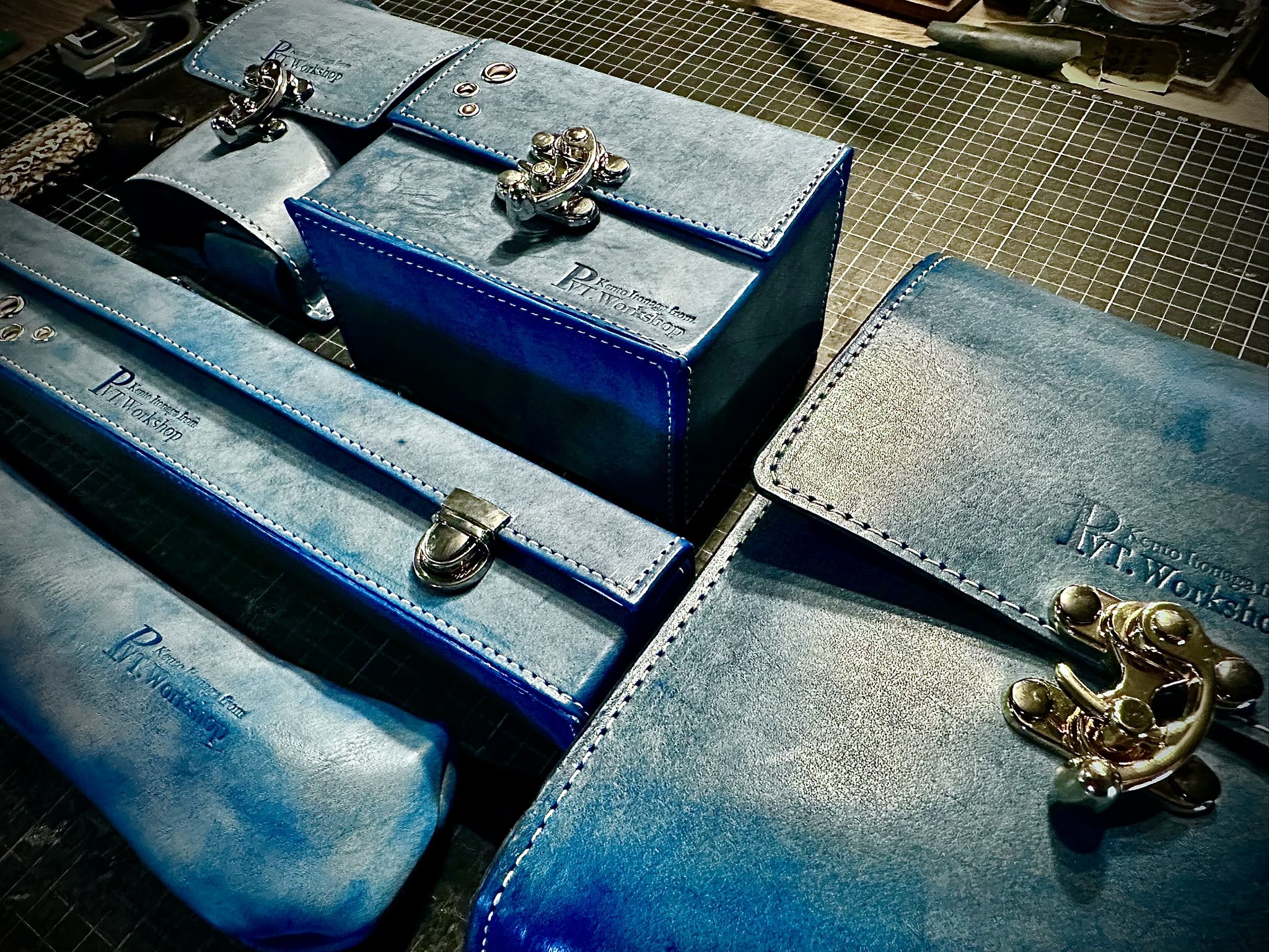 Pvt.Workshop 極本革デッキケース ハーフプレマ