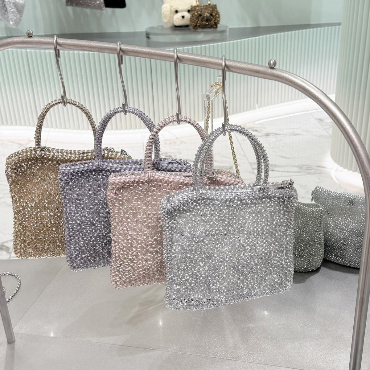 RENEWAL OPEN】 本日、2025年8月13日(水) アンテプリマ/ワイヤーバッグ