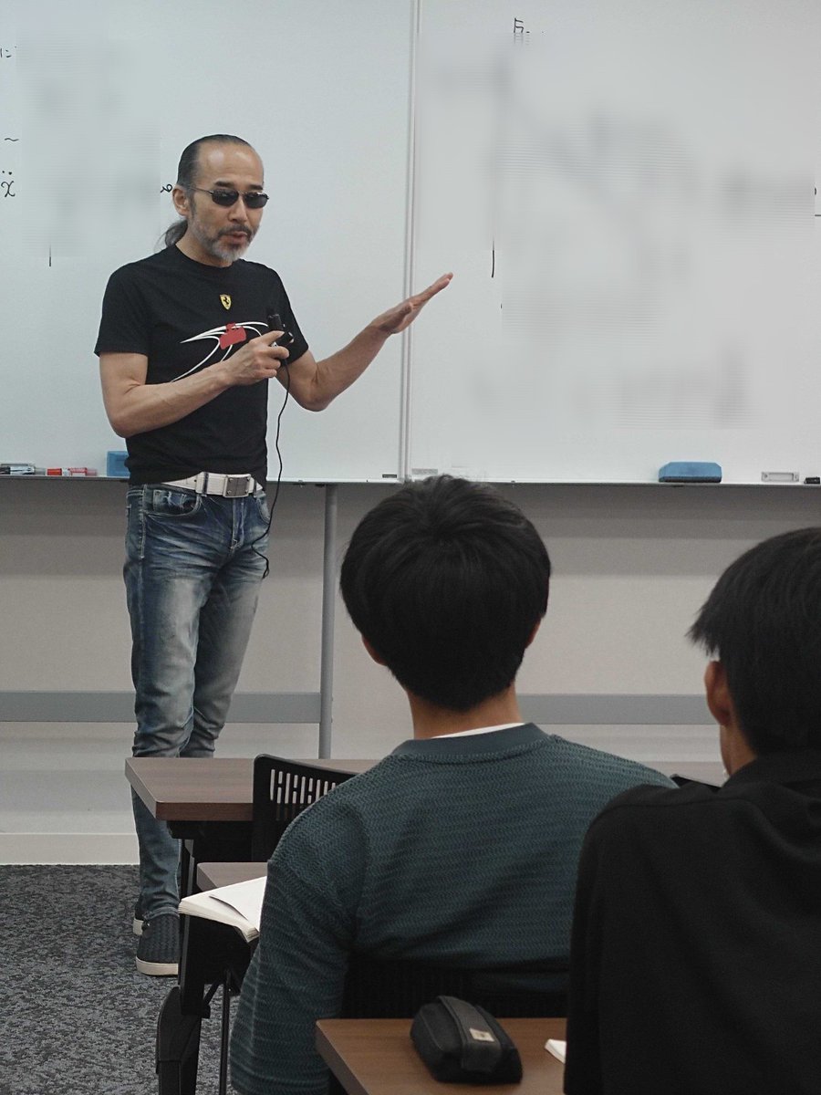 本日名古屋会場では苑田尚之先生の高3東大物理、御茶ノ水校では宮崎尊