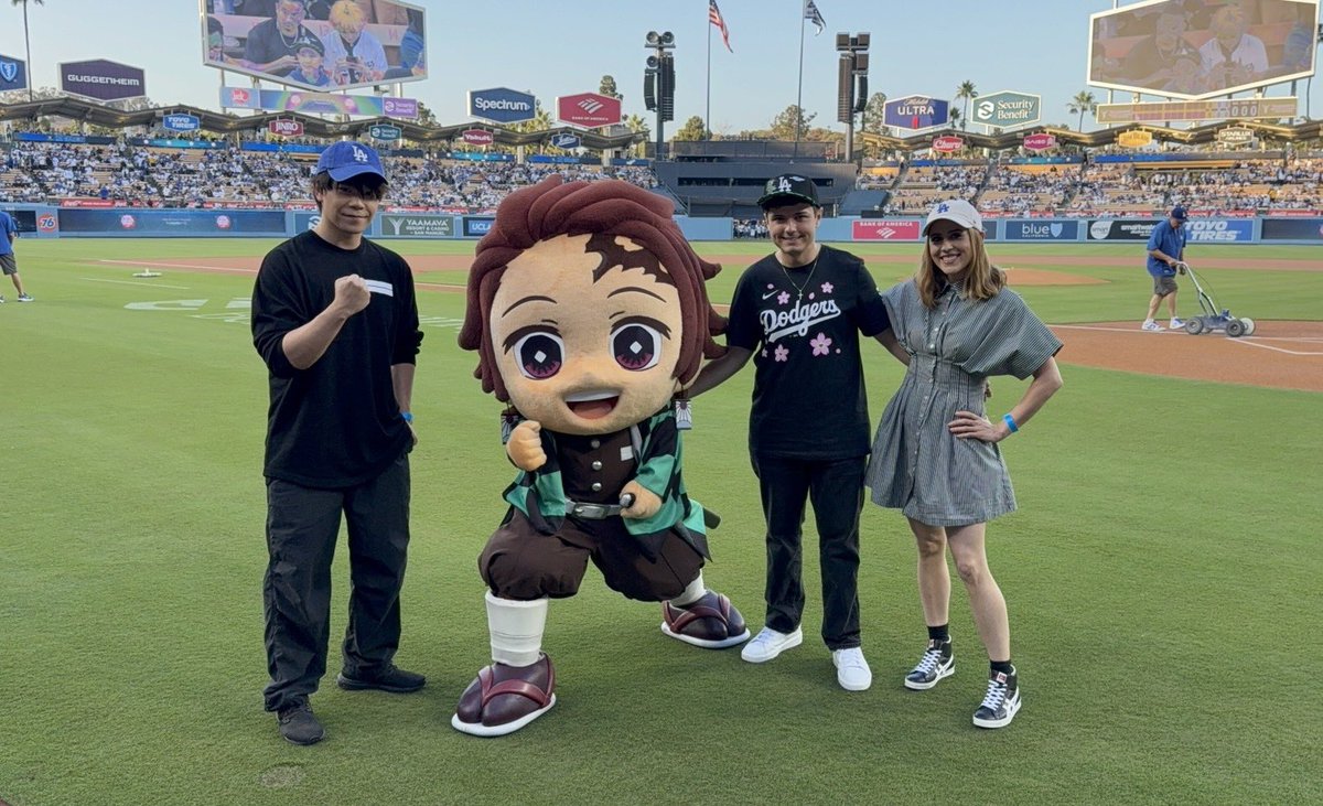 Dodgers x 鬼滅の刃】 アメリカでの『無限城編』公開に先駆け