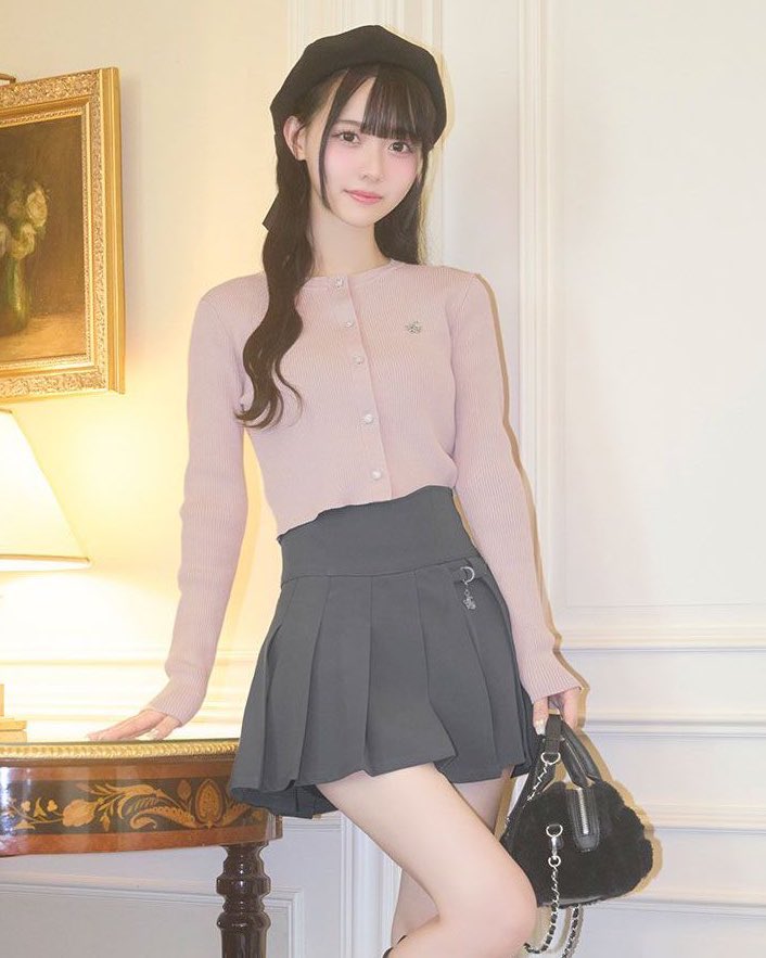 𝐑𝐄𝐒𝐓𝐎𝐂𝐊 】 1枚で何通りも楽しめる、着回し万能スカパンが再