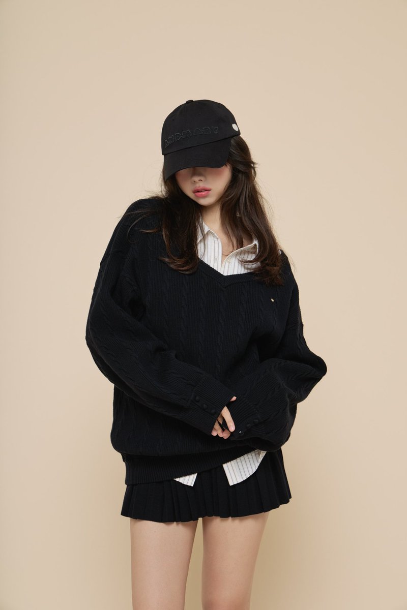 Mary logo cap color ivory/beige/black ¥6600-tax in フロントに施