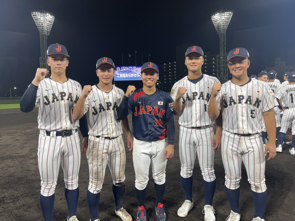 藍(あお) 🍏 (@00_yokoko_R) / Posts / X