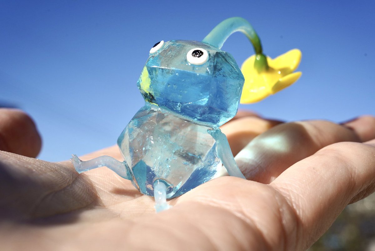 氷ピクミンのフィギュアがどうしても欲しくてレジンや樹脂粘土などで