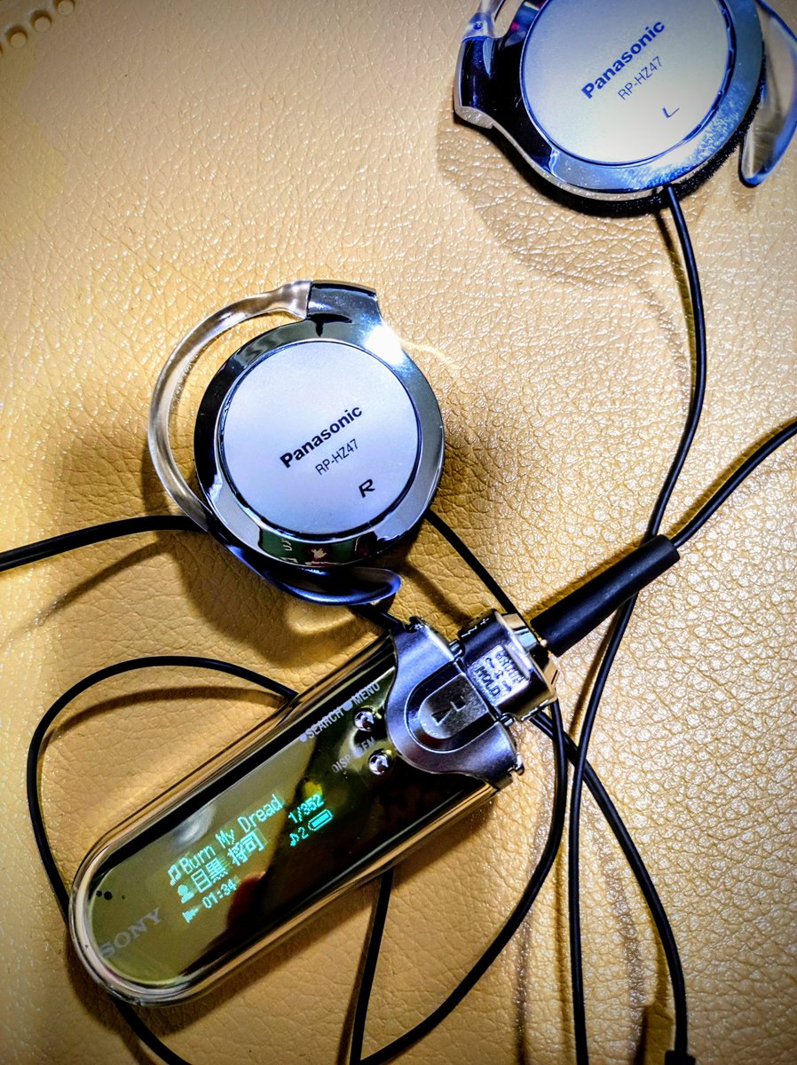 RT @oresamarecords: 中3娘、令和の時代に #ペルソナ3 にハマり