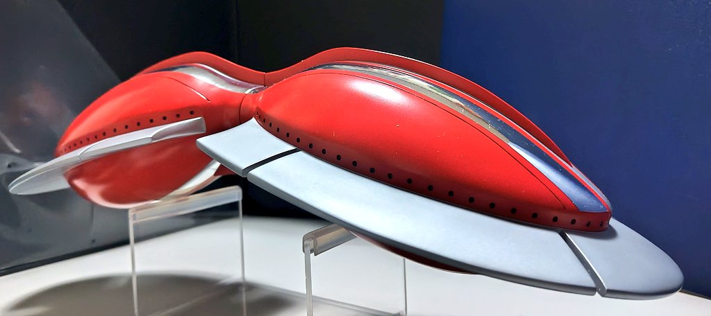 ステルス田中雷工房さんのメトロン星人円盤をお迎えしました