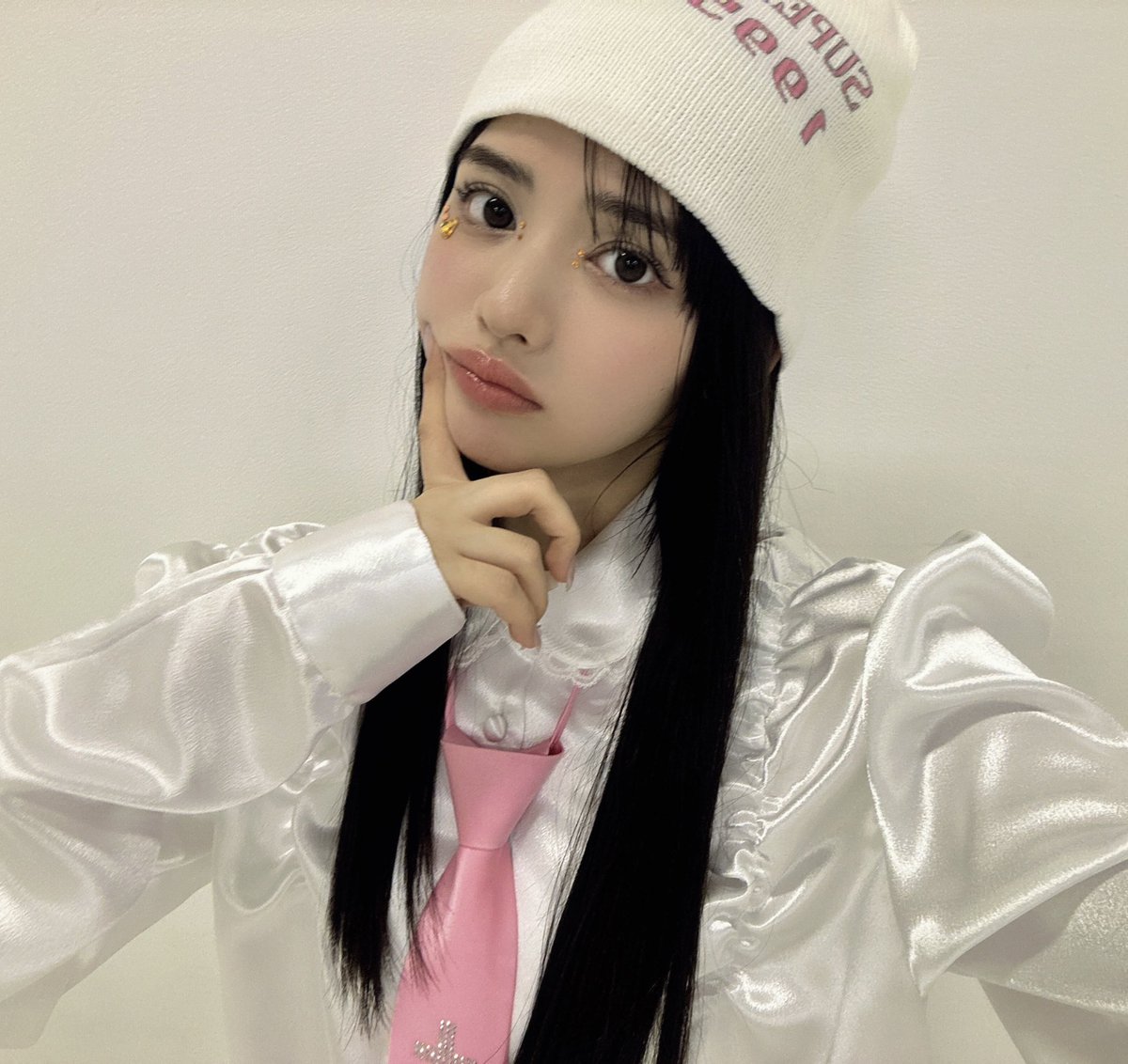 Post by 鎮西寿々歌(FRUITS ZIPPER) on X: たらこ唇🫦