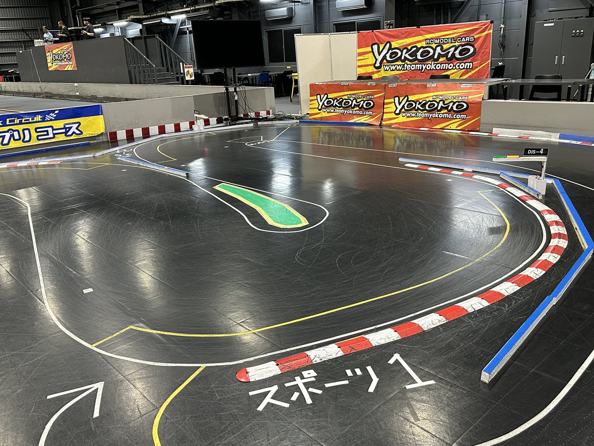 4枚セット】つくばラジコンアリーナ サーキット1日走行券 【公式通販】