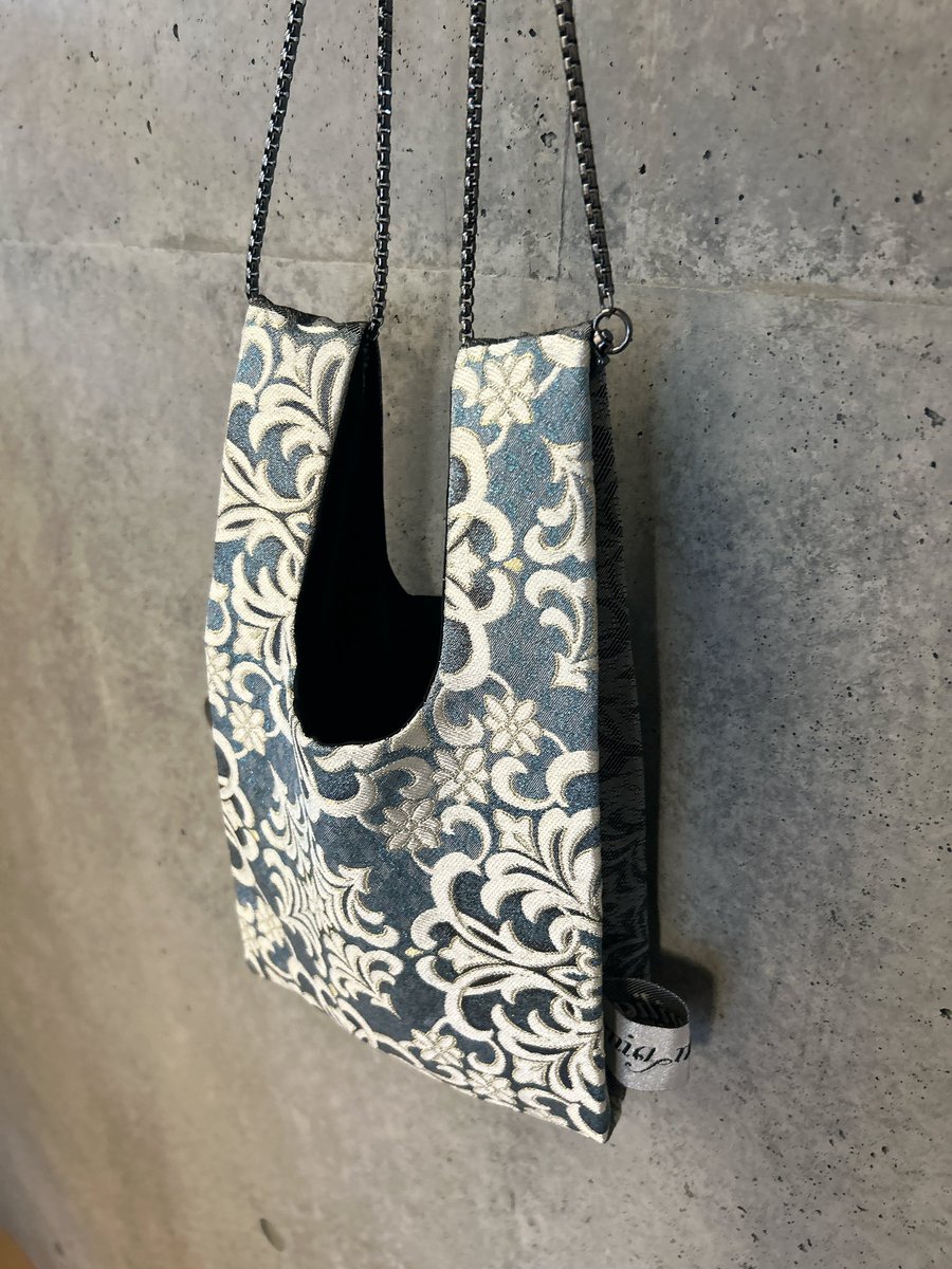 特別な新型が完成いたしました‼️ 「ミニケニ」‼️ 手持ちにも 肩掛け