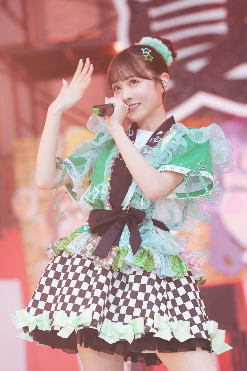 FRUITSZIPPER ミントグリーン担当 櫻井優衣です☺️ 本日もホール