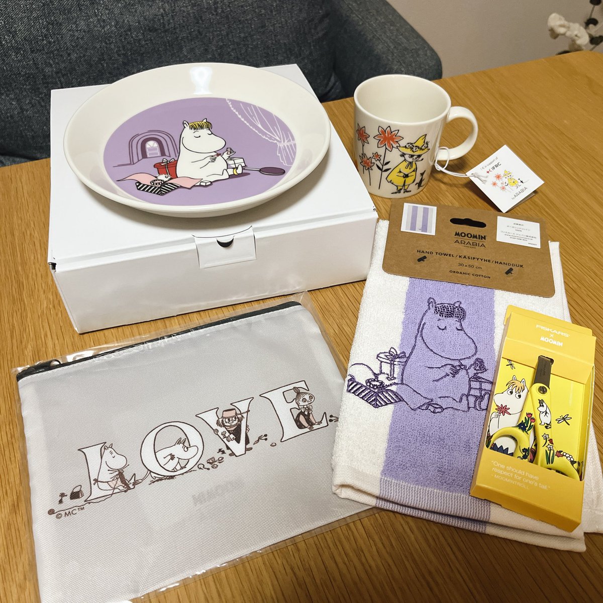 ムーミンARABIAの福袋届いた…！ かわいすぎる…かわいすぎる…また使え