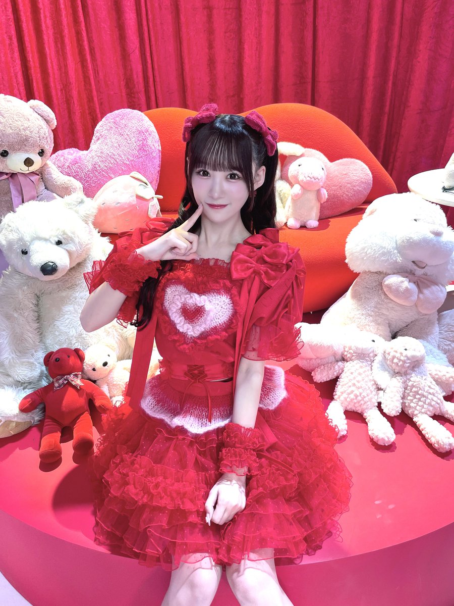 歌唱衣装①直筆 チュウ とくべチュ、して 音嶋莉沙