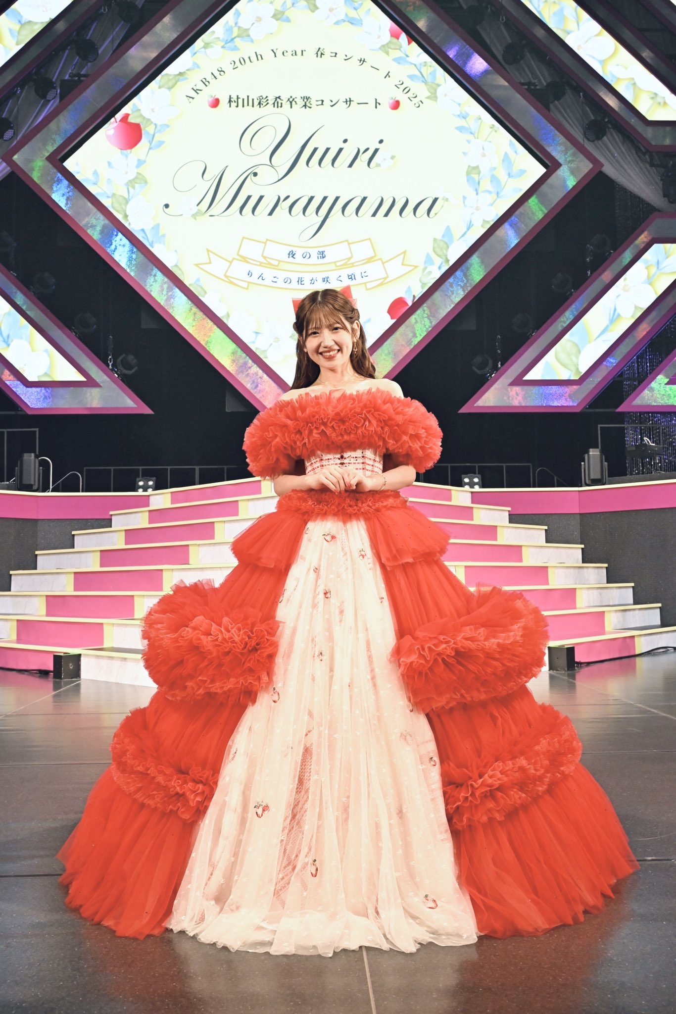 村山彩希卒コン ジグソーパズル、2ショットフォトブック 村山彩希卒