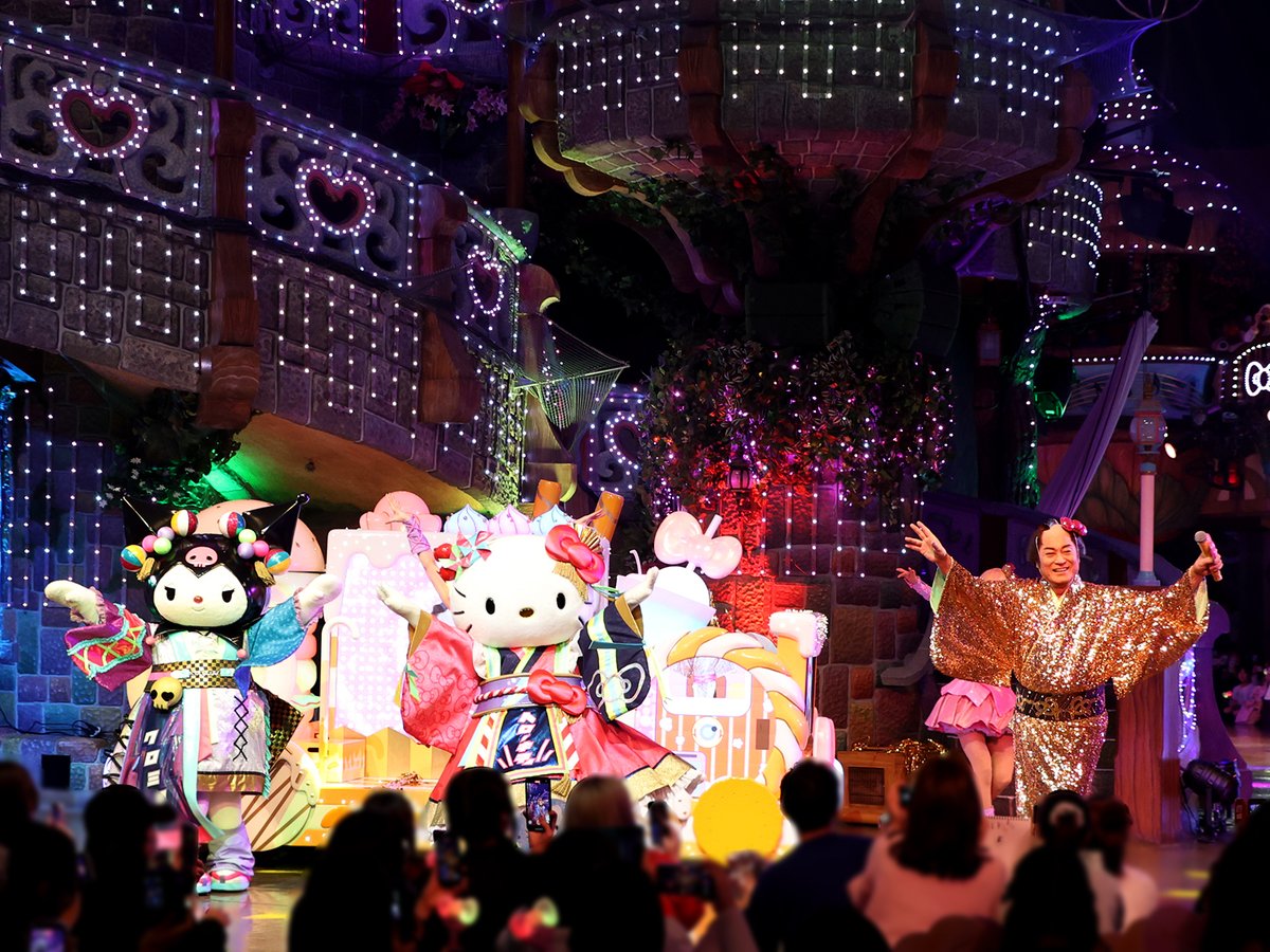 松平健、ハローキティたちと異色コラボ🎀 サンリオピューロランドで