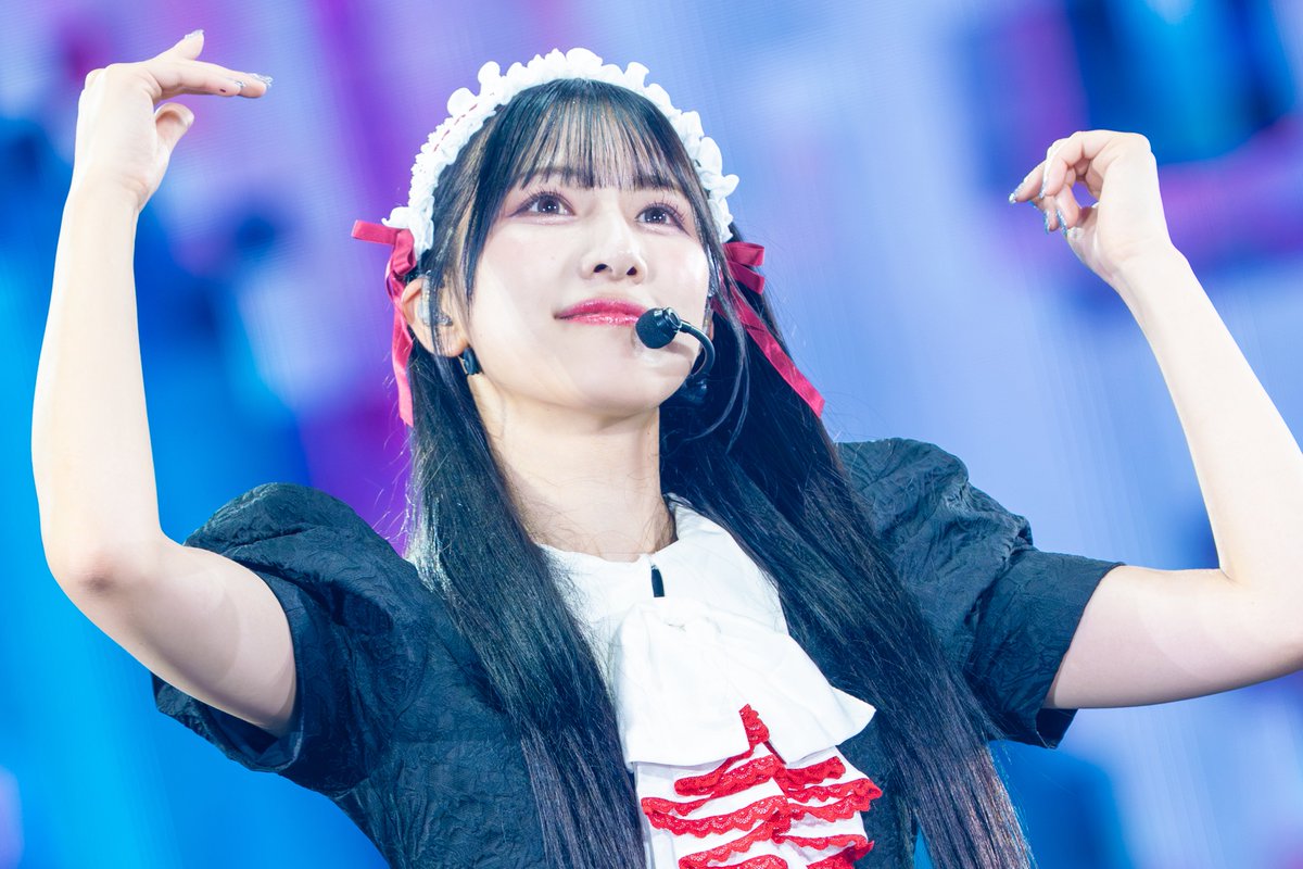 蟹沢萌子 @kanisawa_moeko ☕️🪄