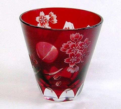 江戸切子 のぞき富士 フリーカップ（赤）220ミリリットル 桐箱入り