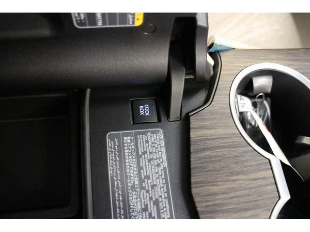 トヨタ ランドクルーザー ZX 登録済未使用車 12．3インチJBL