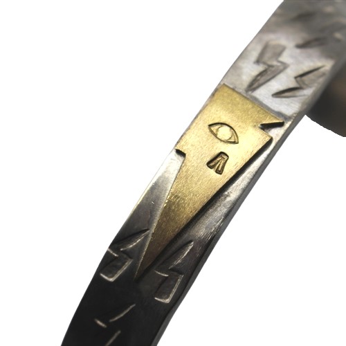 STOP LIGHT サンダーバングル | POWWOW Trading Post