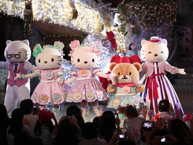 ハローキティ40周年記念 11月1日の誕生日に合わせてスペシャルイベント