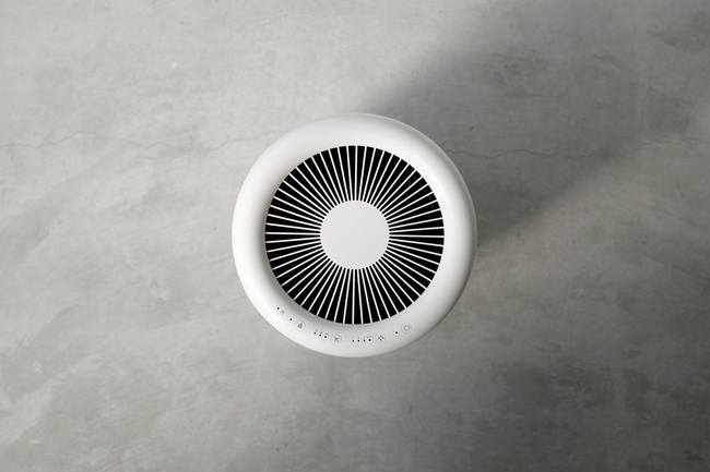 無印良品の空気清浄機「MJ-AP1」にバルミューダが技術提供。今秋より