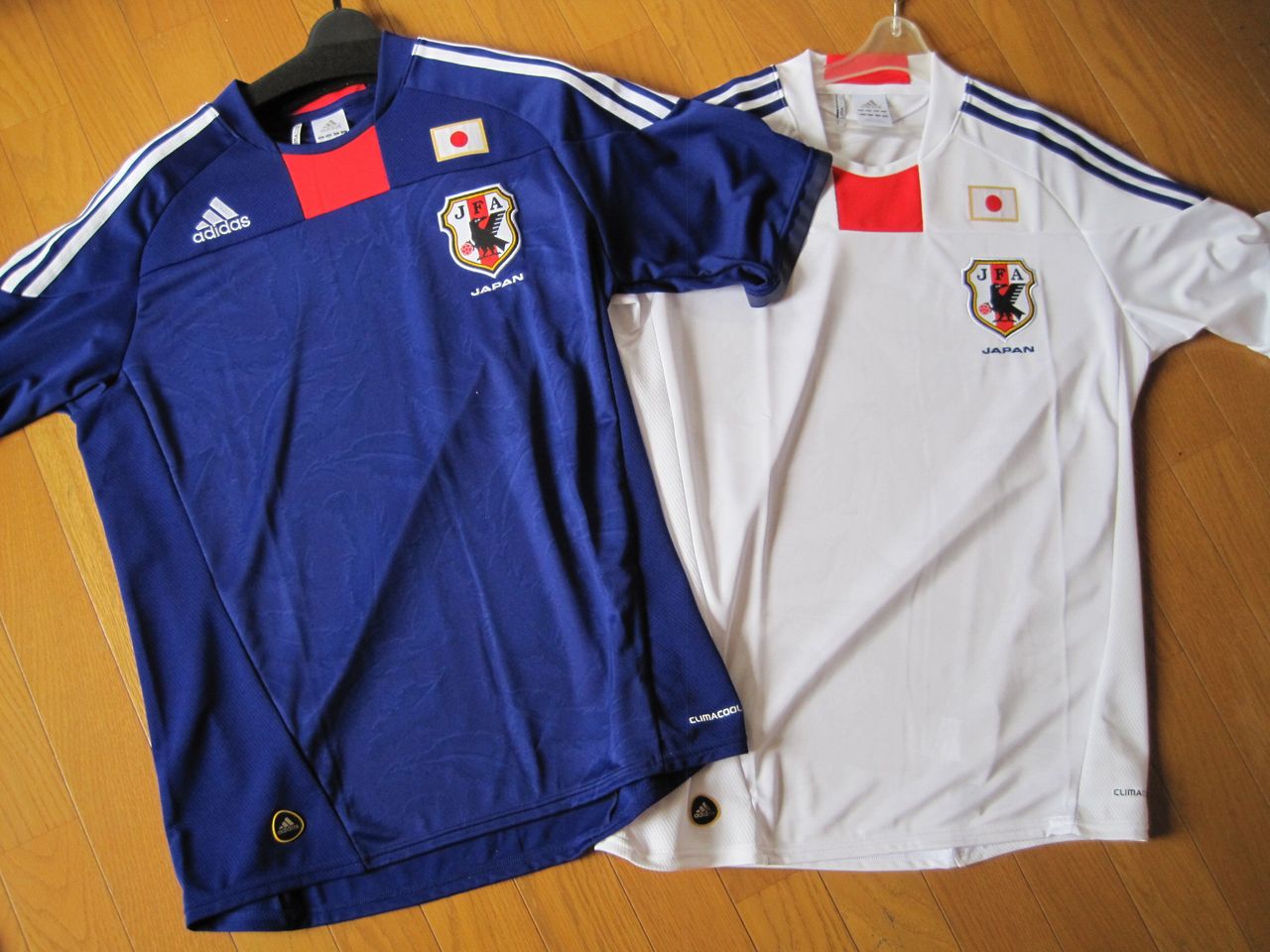 adidas 日本代表 2010 アウェイ レプリカ半袖[W杯2022招致バッチ付