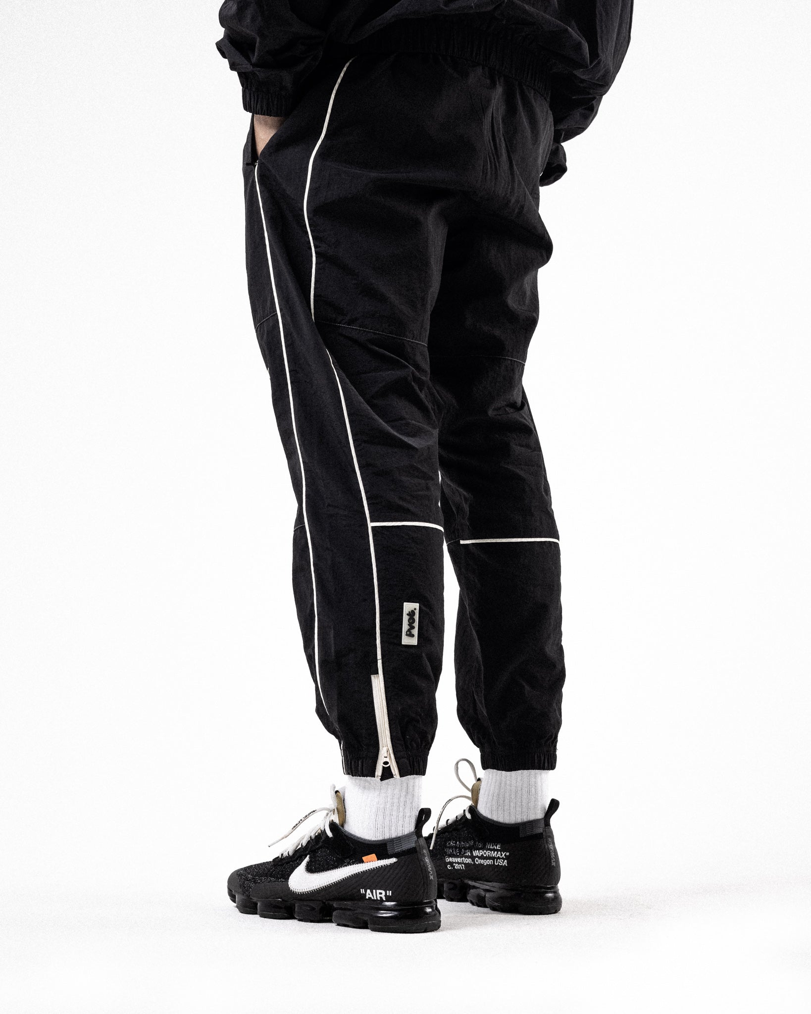 Pvot Premium Nylon Line Jogger Pants (Black)