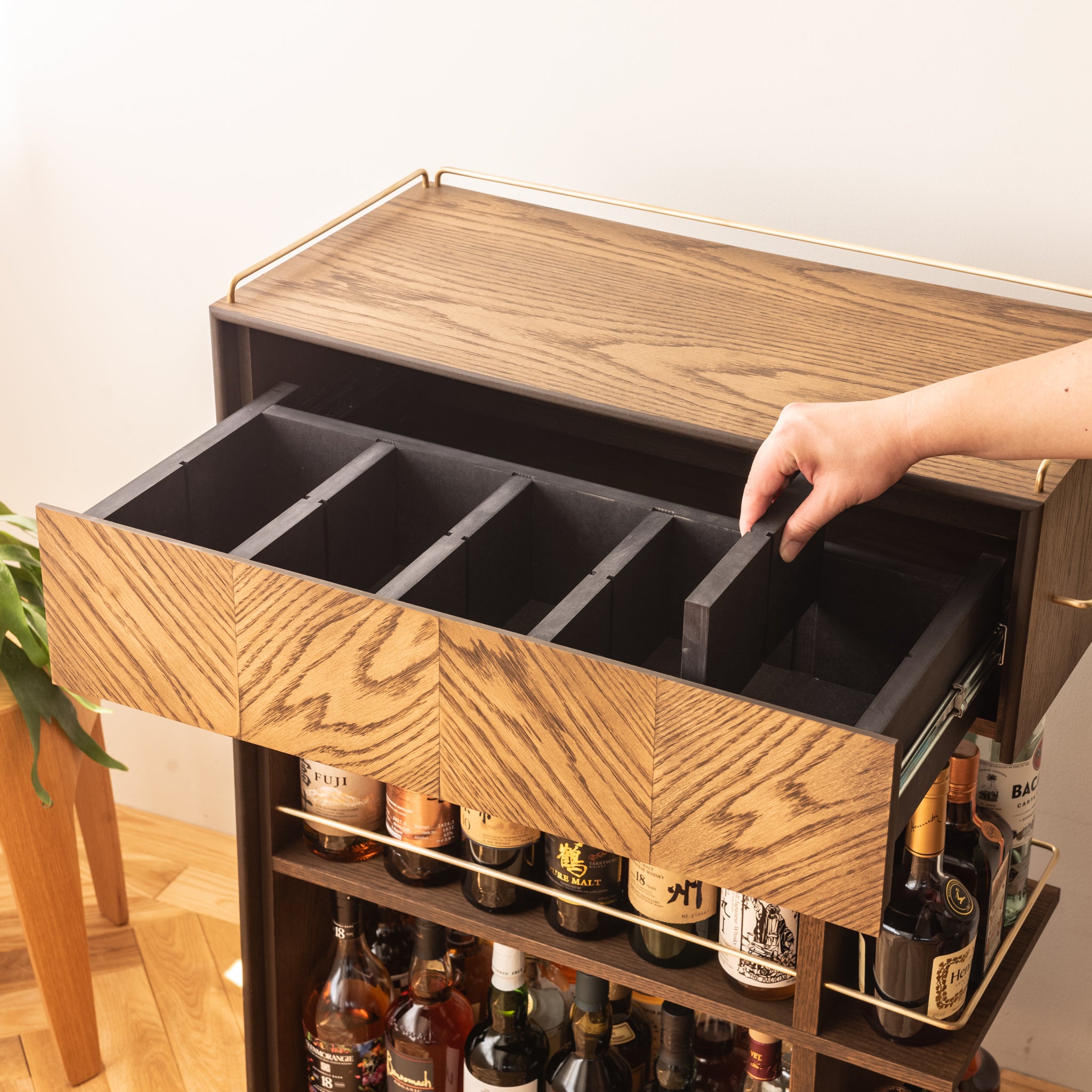 バーワゴン - Whisky Salon model - – P Y T H A G O R A