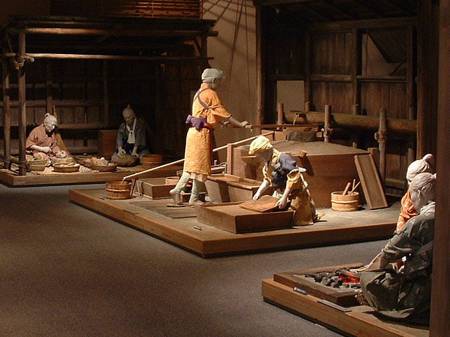 山梨・お出かけスポット 甲斐黄金村・湯之奥金山博物館 砂金採りを体験