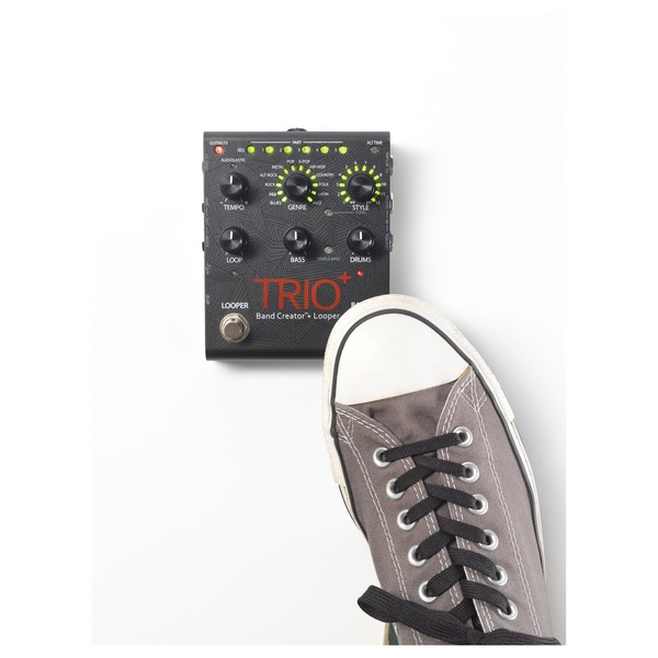 DigiTech TRIO+ Band Creator w/ FS3X Footswitch at Gear4music