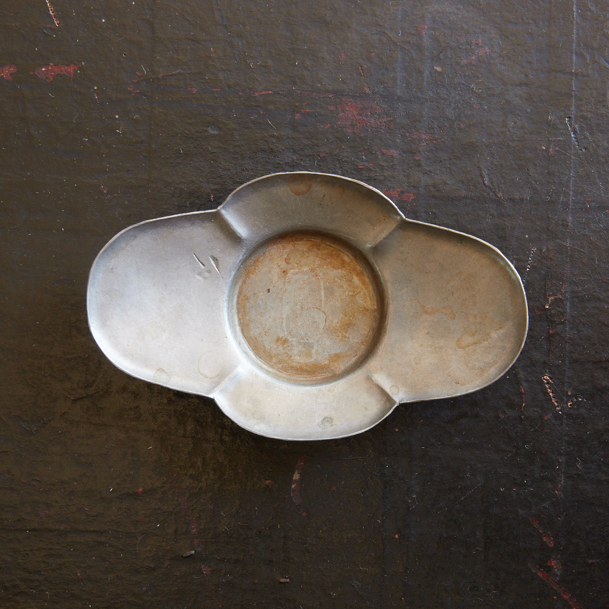 清代 古錫輪花形茶托 5客揃 在銘（1616–1911CE） | 入蘆花（ロカニイル）